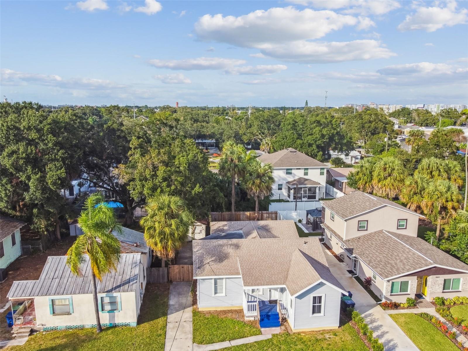 Image 58 of 73 For 1913 Lemon Street