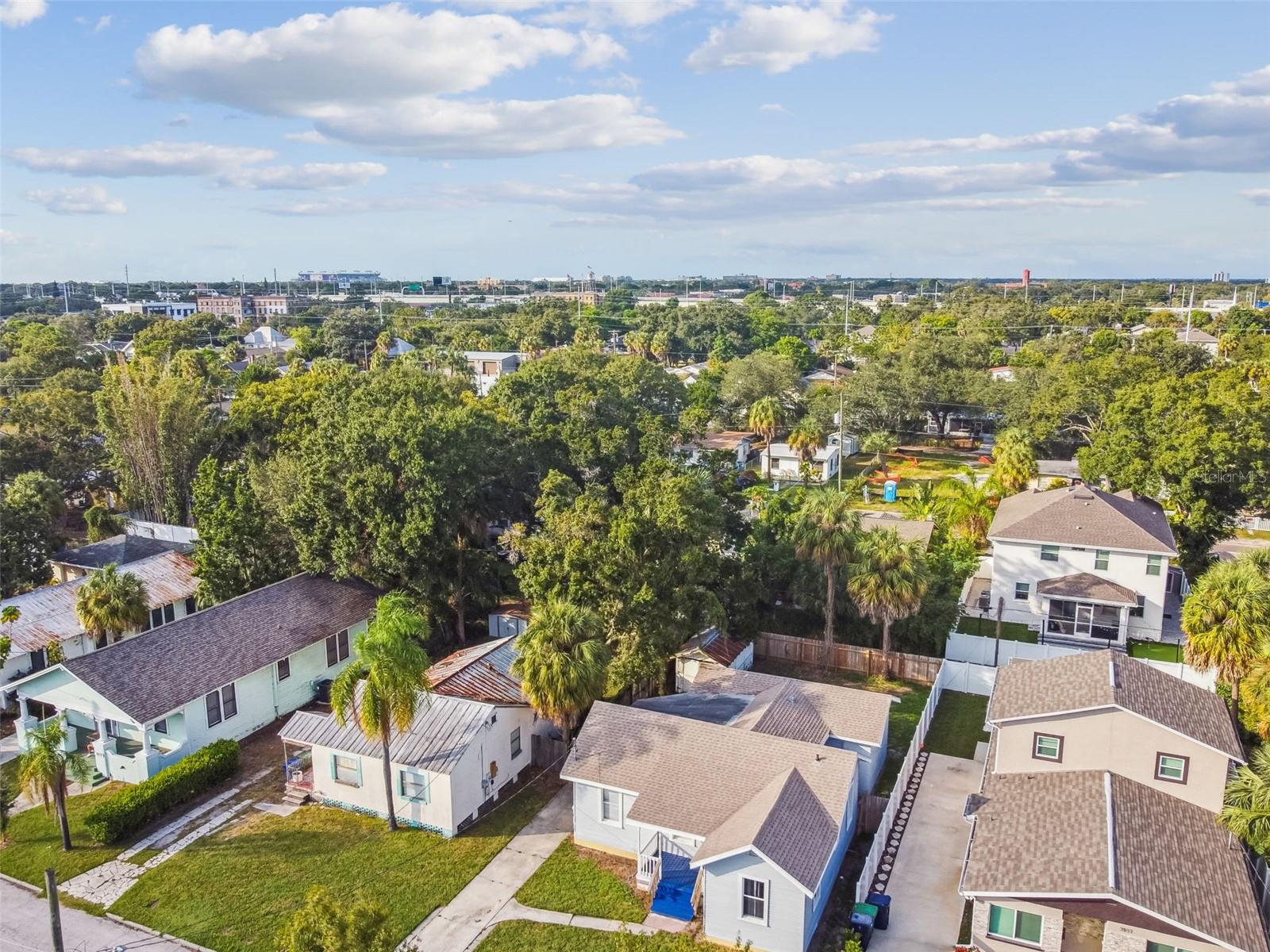 Image 59 of 73 For 1913 Lemon Street