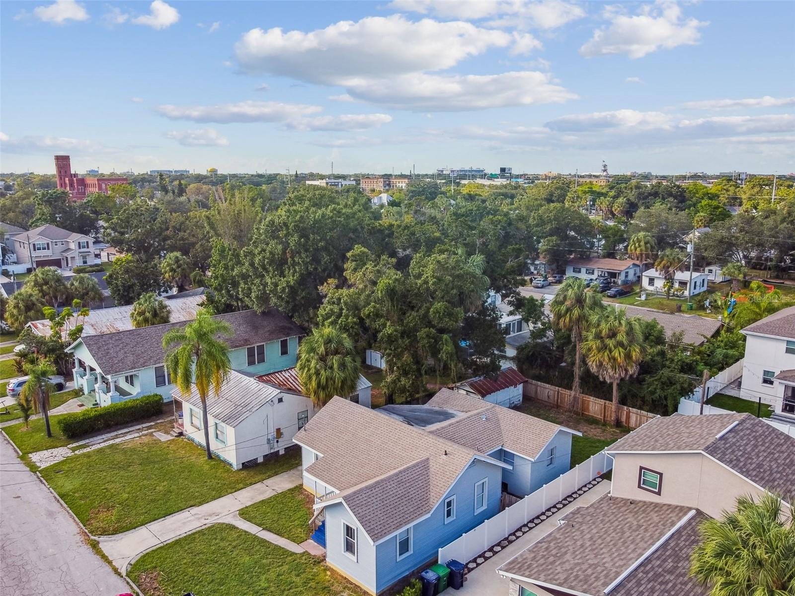 Image 60 of 73 For 1913 Lemon Street