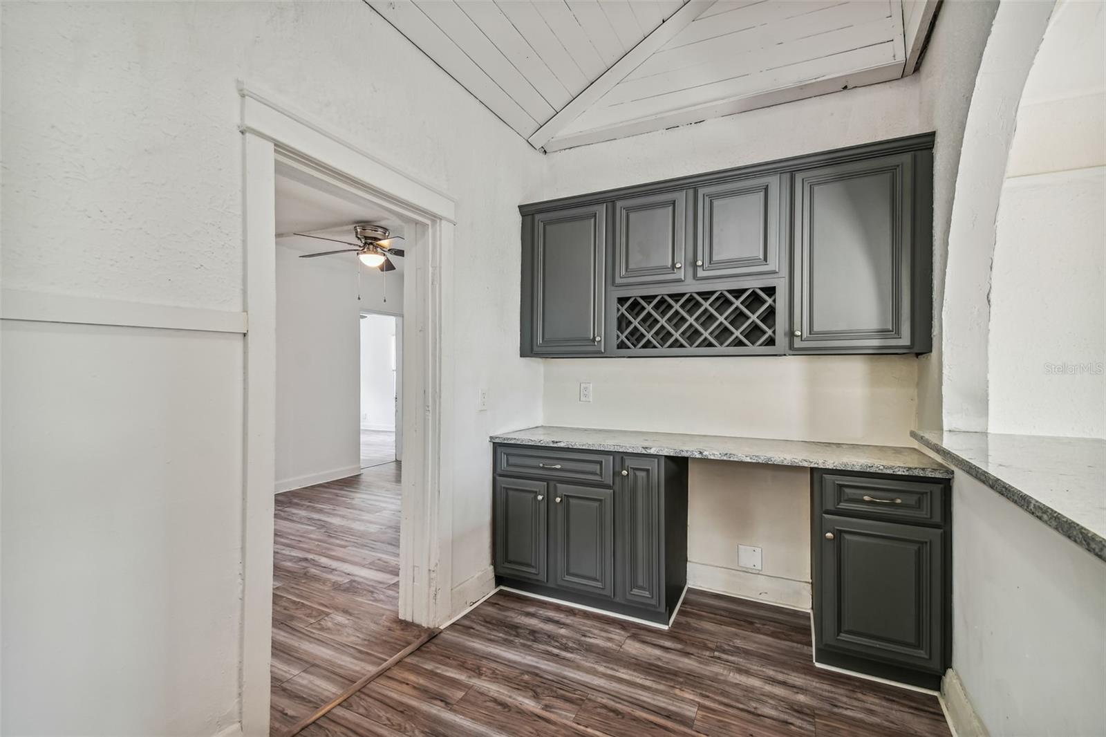 Image 9 of 73 For 1913 Lemon Street