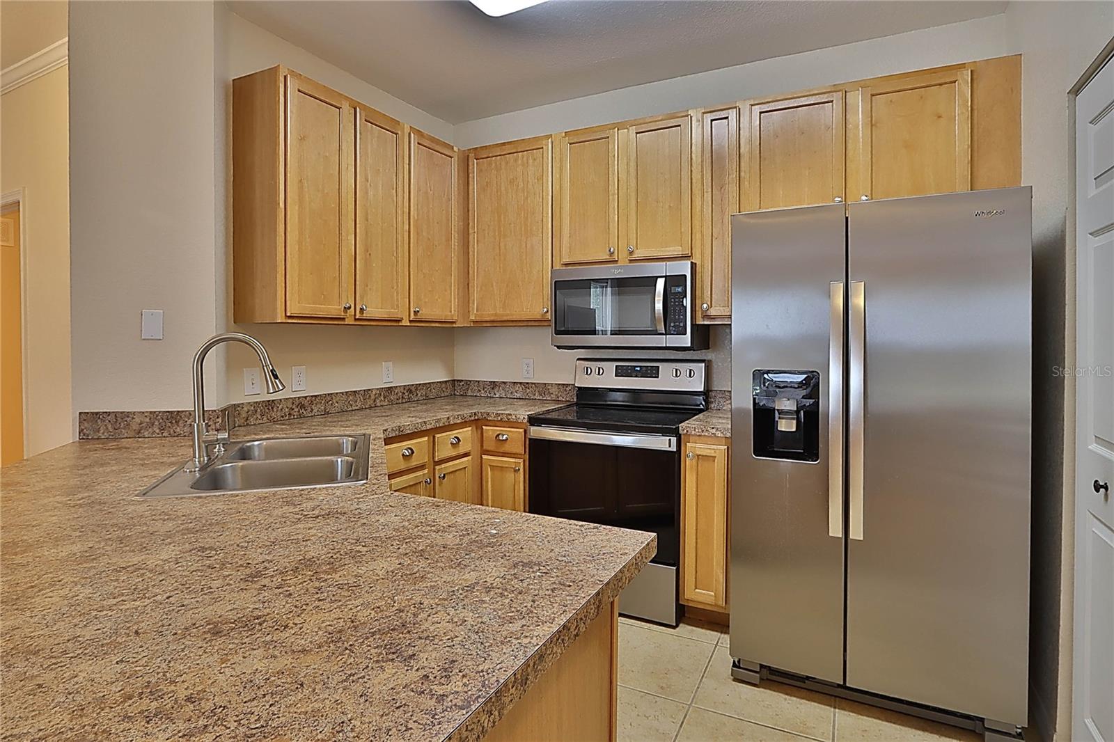 Image 10 of 40 For 2407 Courtney Meadows Court 103