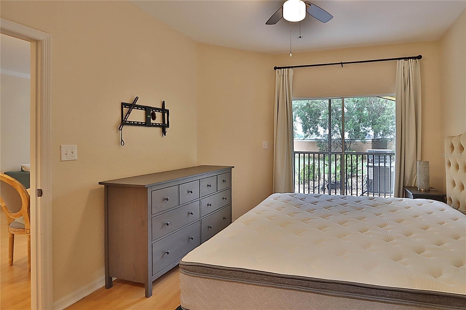 Image 17 of 40 For 2407 Courtney Meadows Court 103