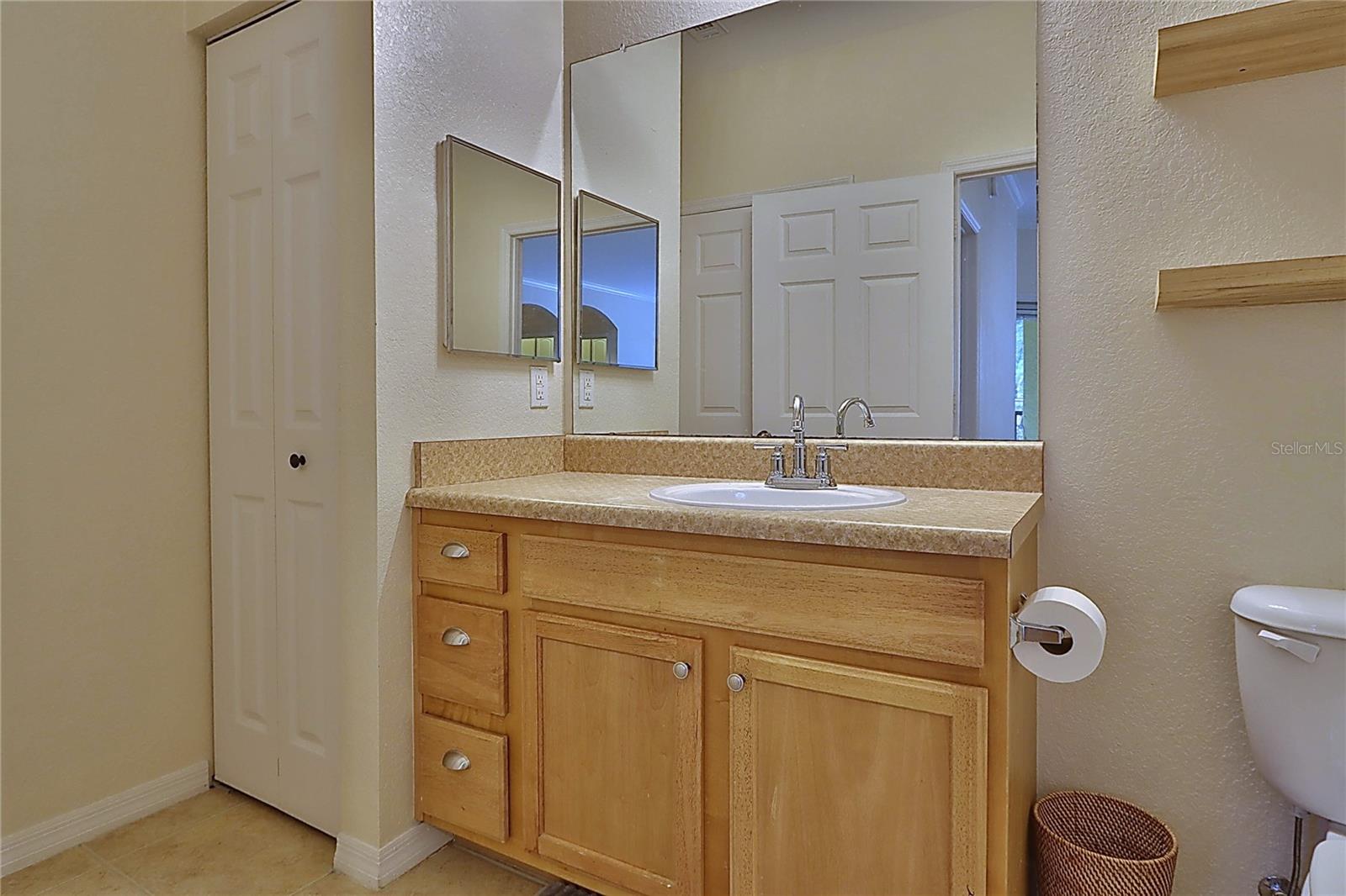 Image 20 of 40 For 2407 Courtney Meadows Court 103