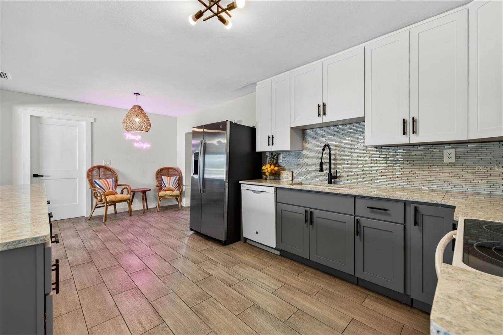 Image 11 of 41 For 436 87th Avenue