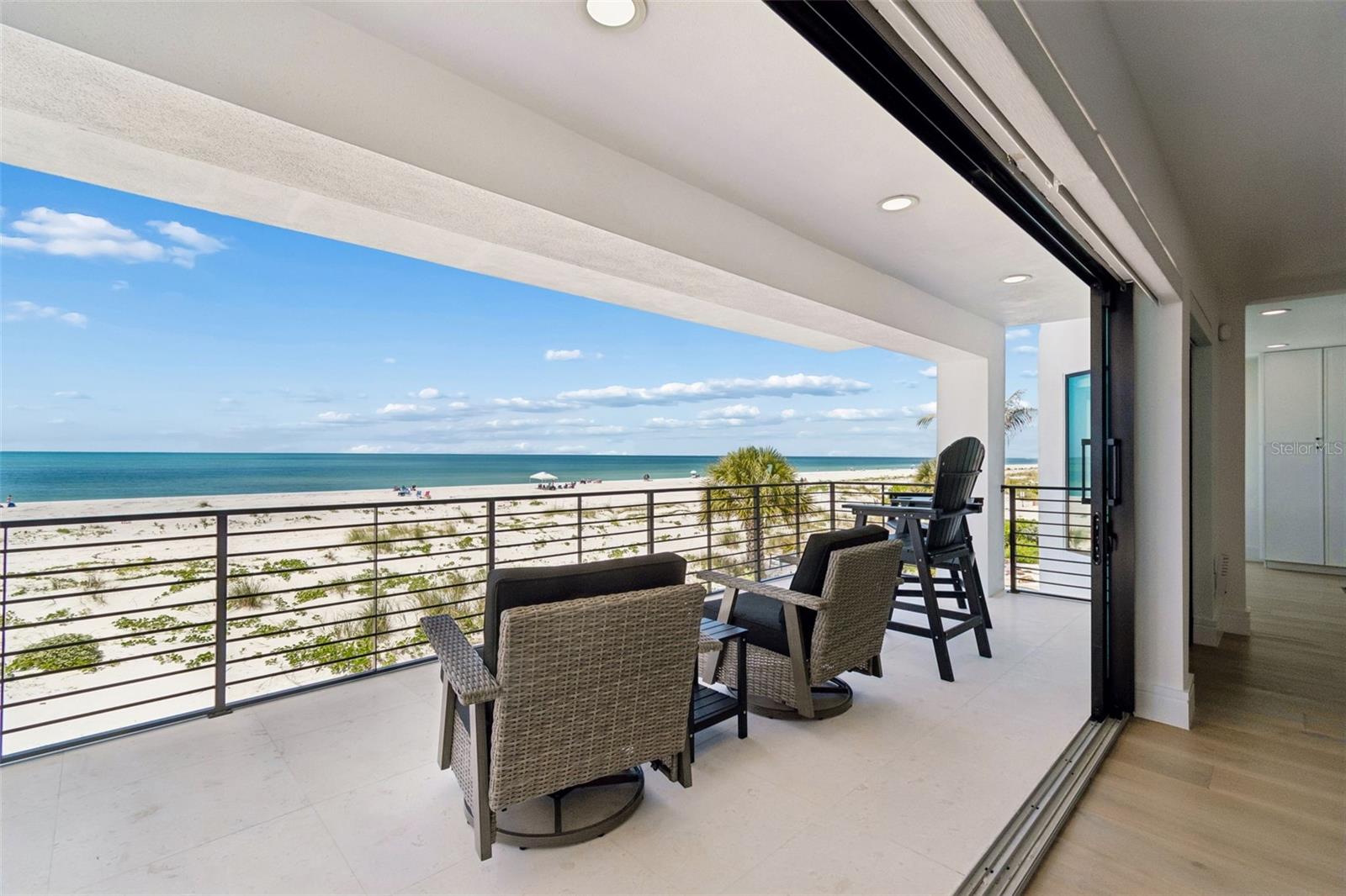 Image 14 of 100 For 930 Eldorado Avenue