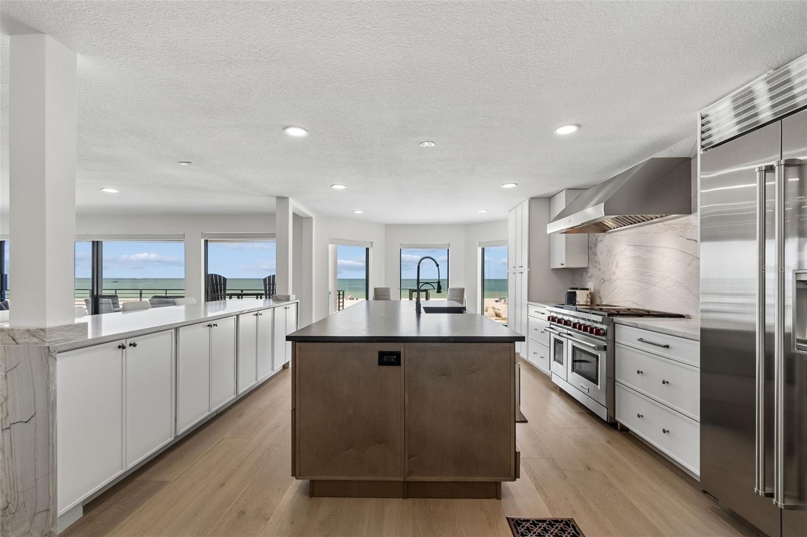 Image 17 of 100 For 930 Eldorado Avenue