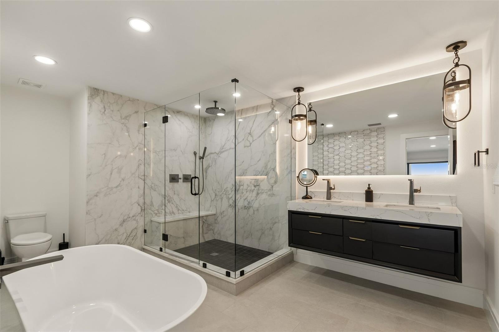 Image 41 of 100 For 930 Eldorado Avenue