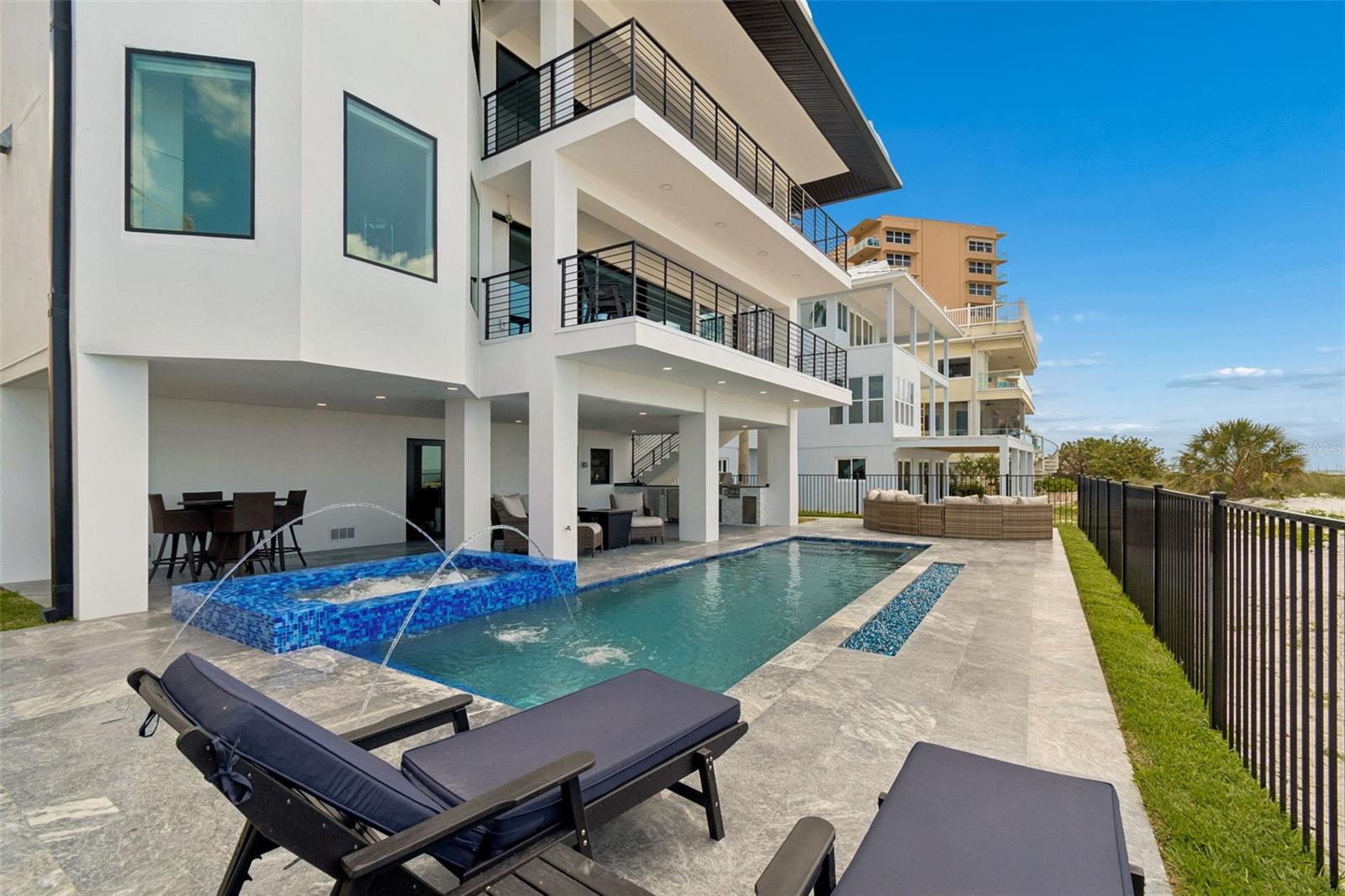 Image 71 of 100 For 930 Eldorado Avenue