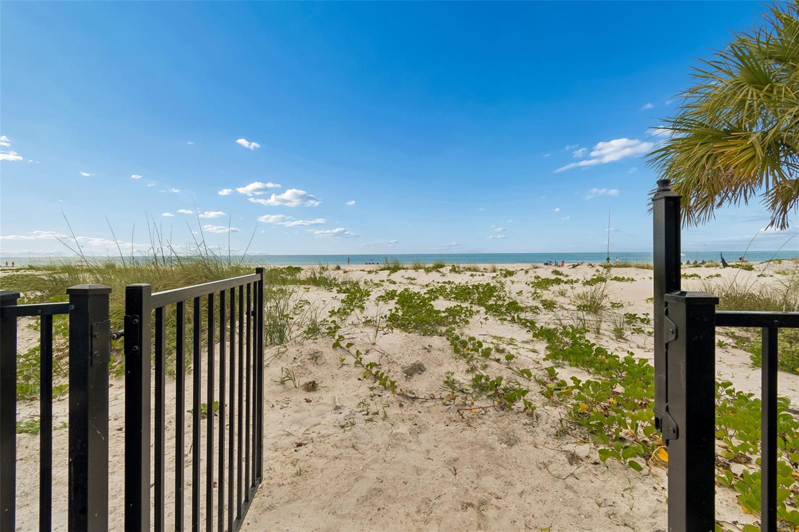 Image 80 of 100 For 930 Eldorado Avenue