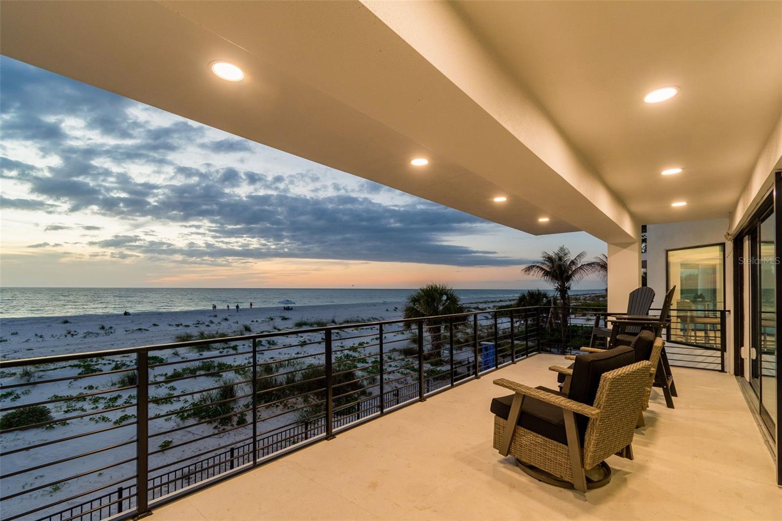 Image 92 of 100 For 930 Eldorado Avenue