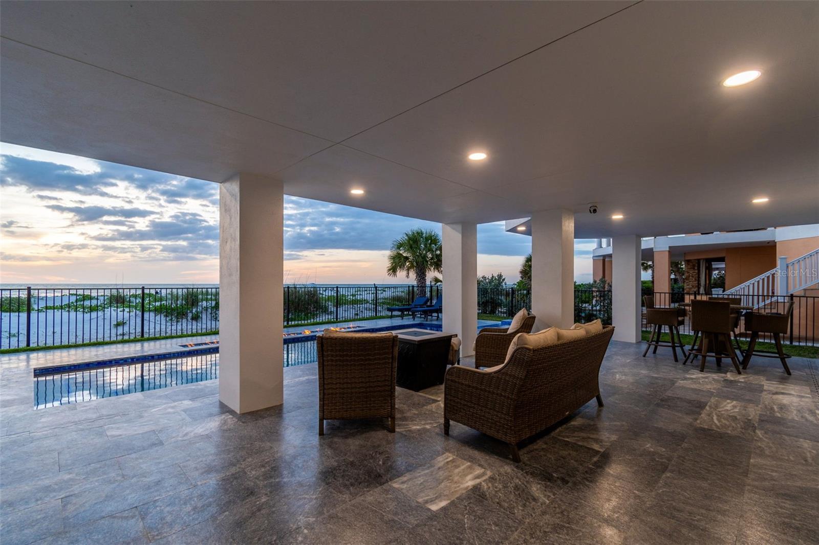 Image 94 of 100 For 930 Eldorado Avenue