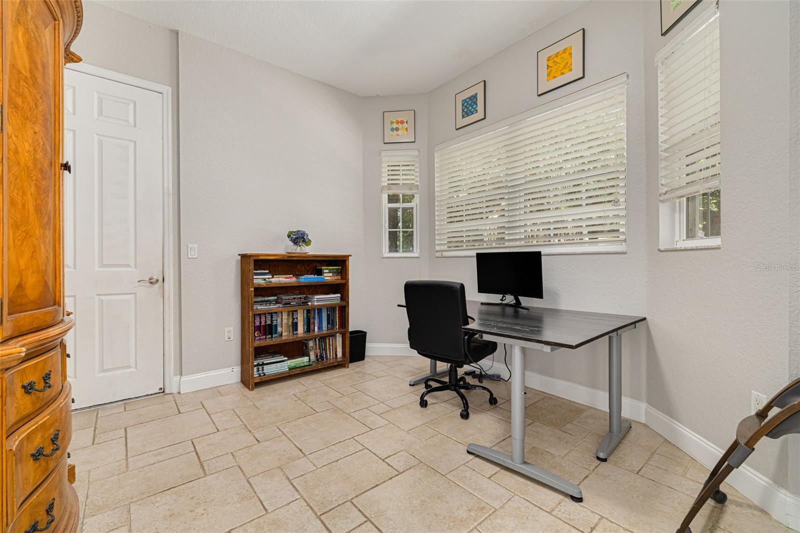 Image 13 of 42 For 901 Virginia Avenue