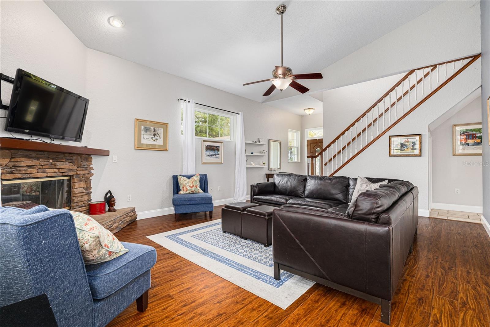 Image 6 of 42 For 901 Virginia Avenue