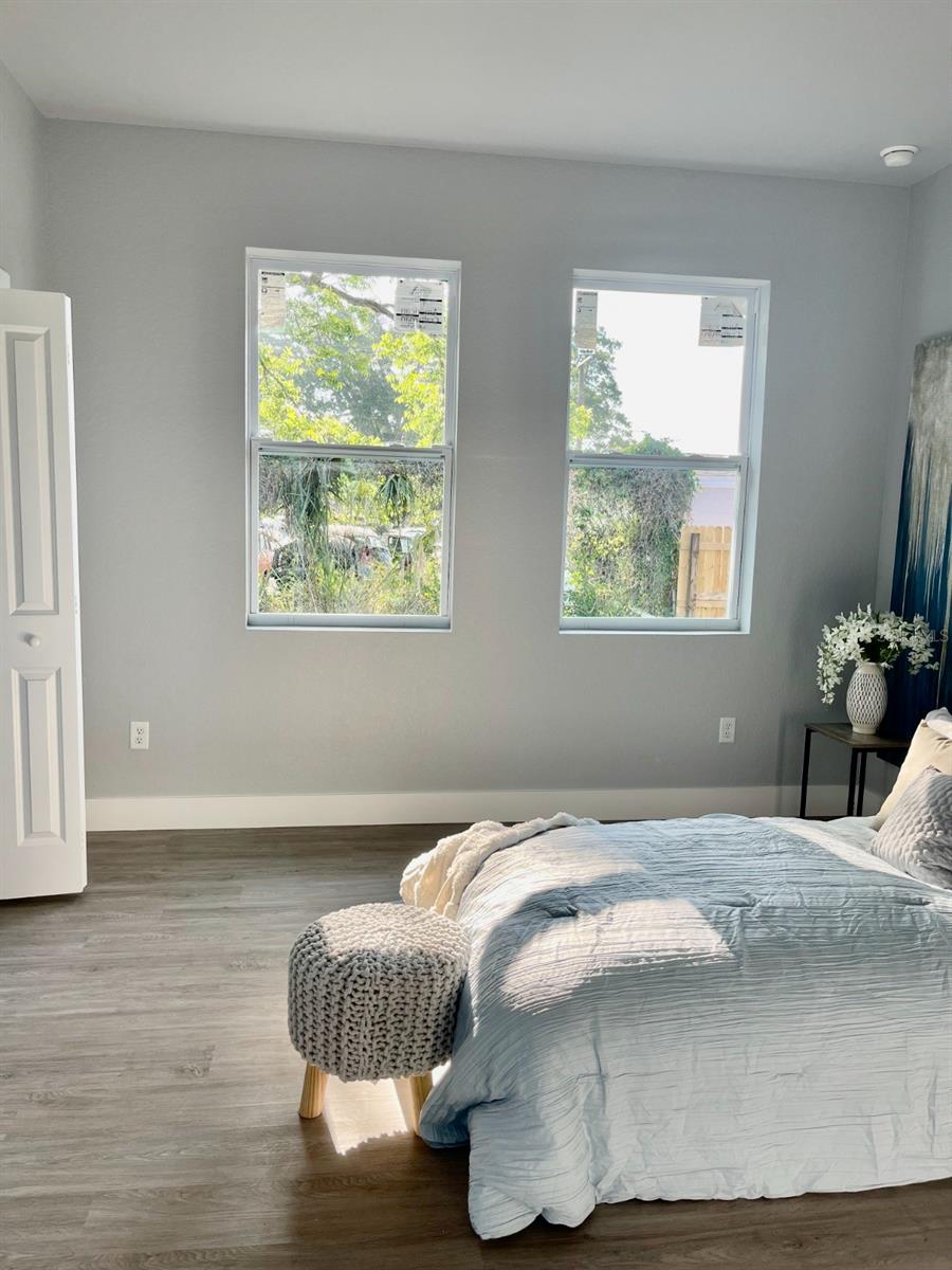 Image 13 of 18 For 8503 17th Street