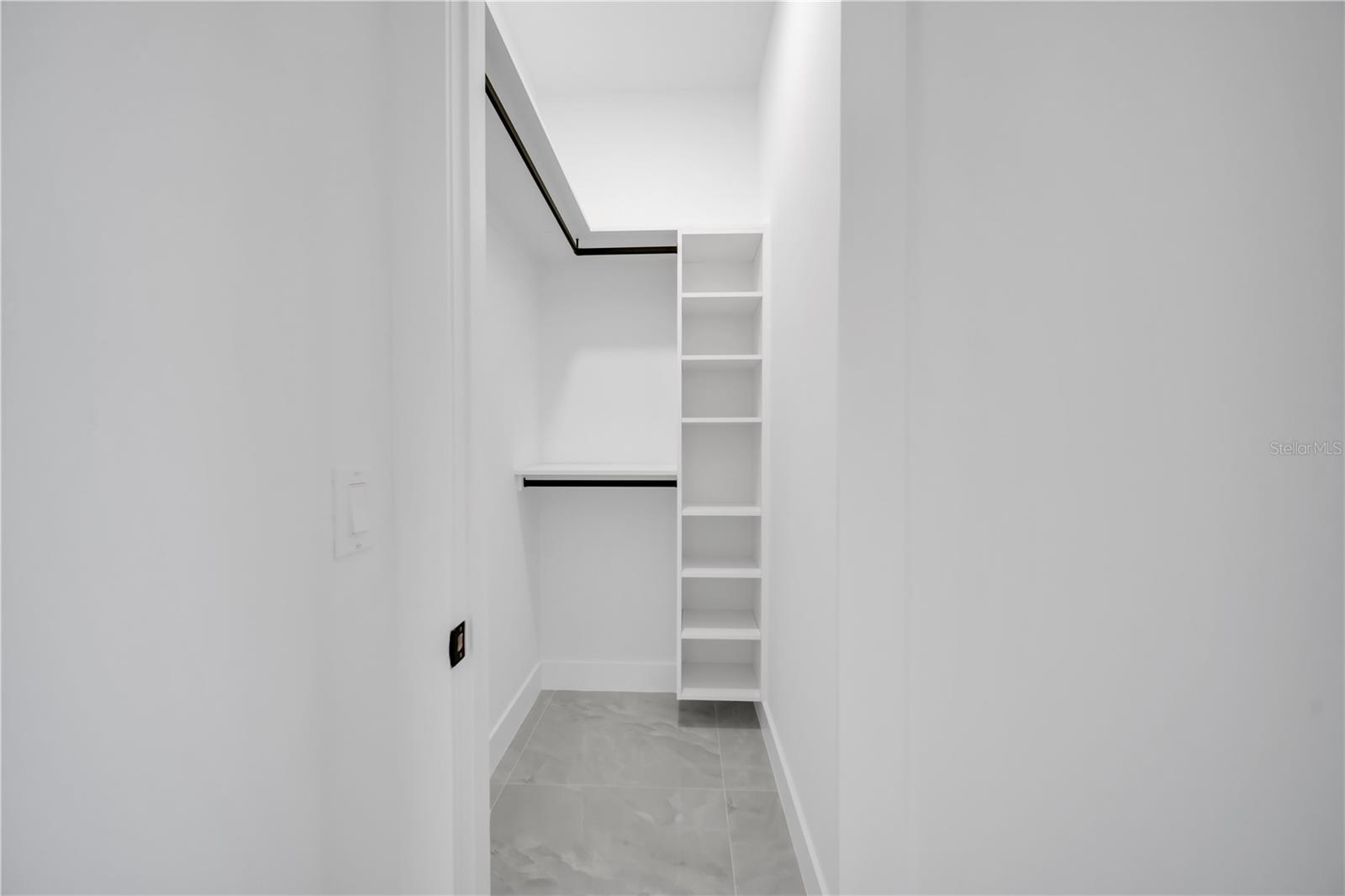 Image 18 of 42 For 2720 Santa Barbara Boulevard N