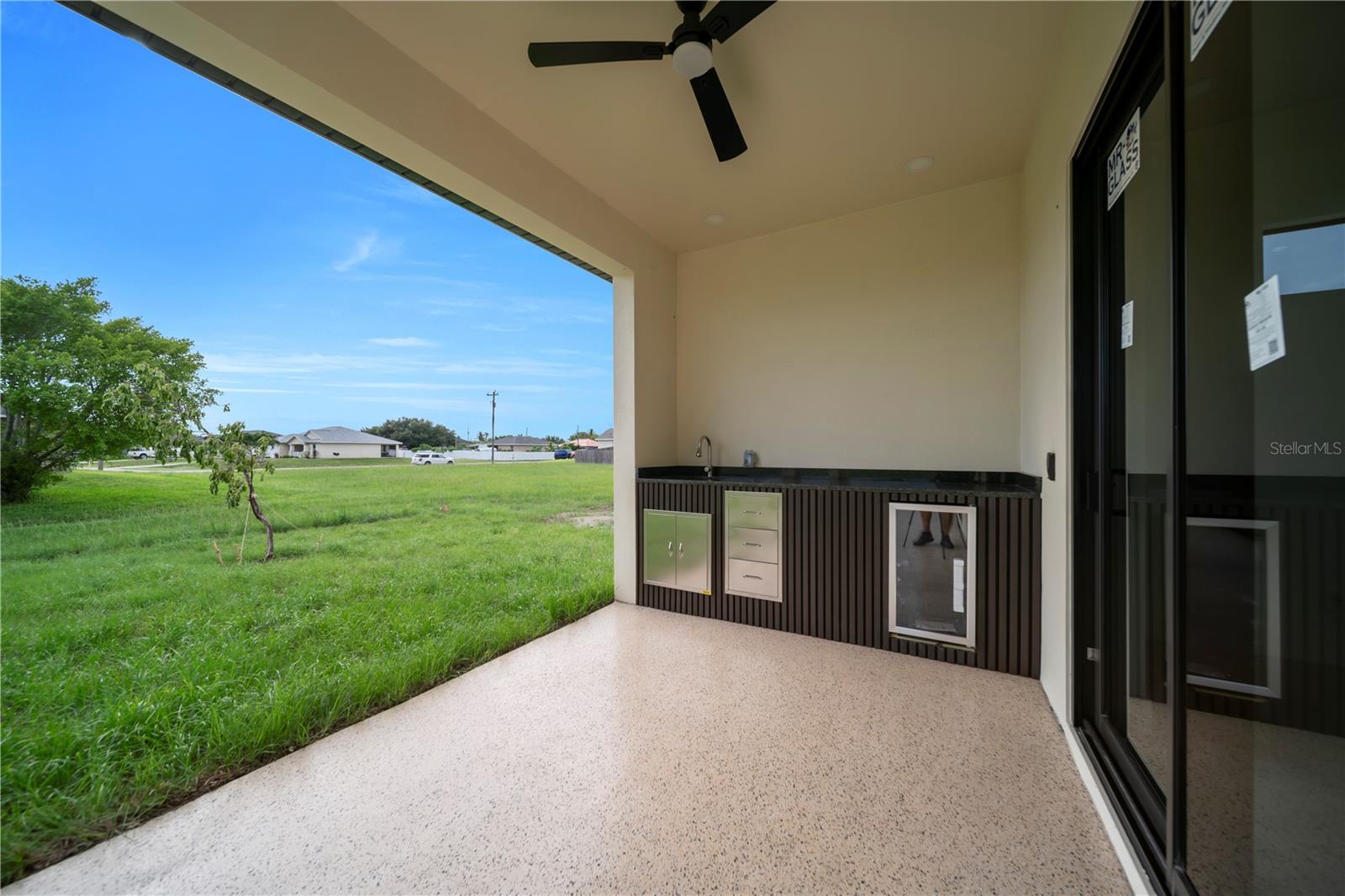 Image 35 of 42 For 2720 Santa Barbara Boulevard N