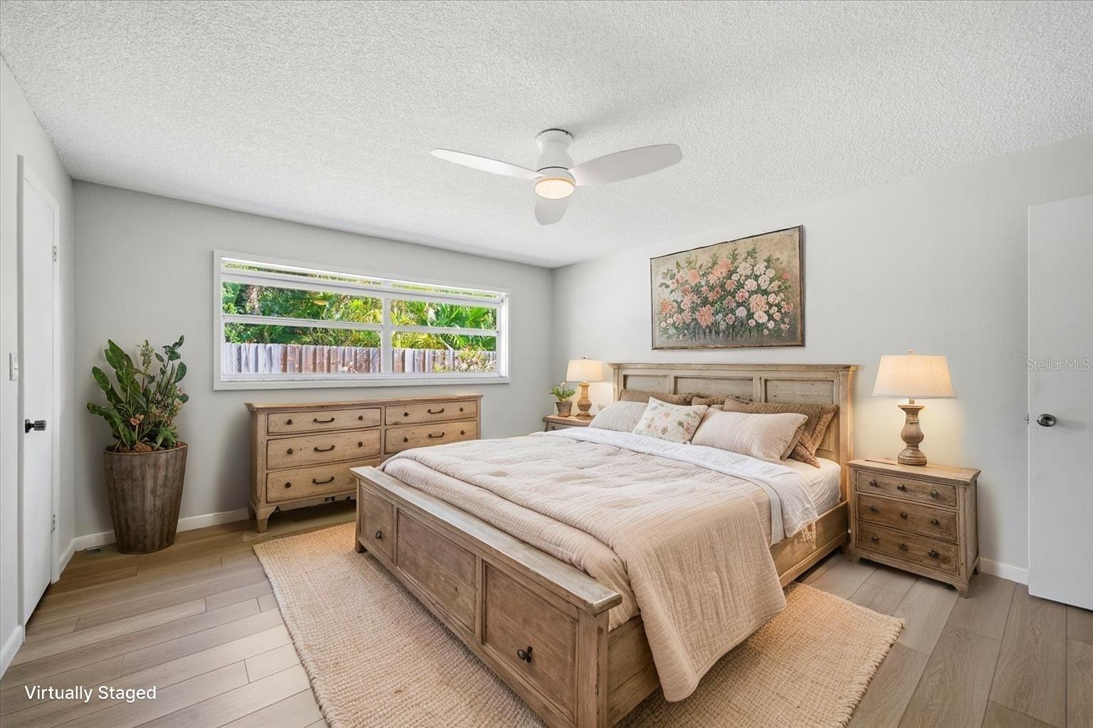 Image 24 of 44 For 11875 90th Avenue