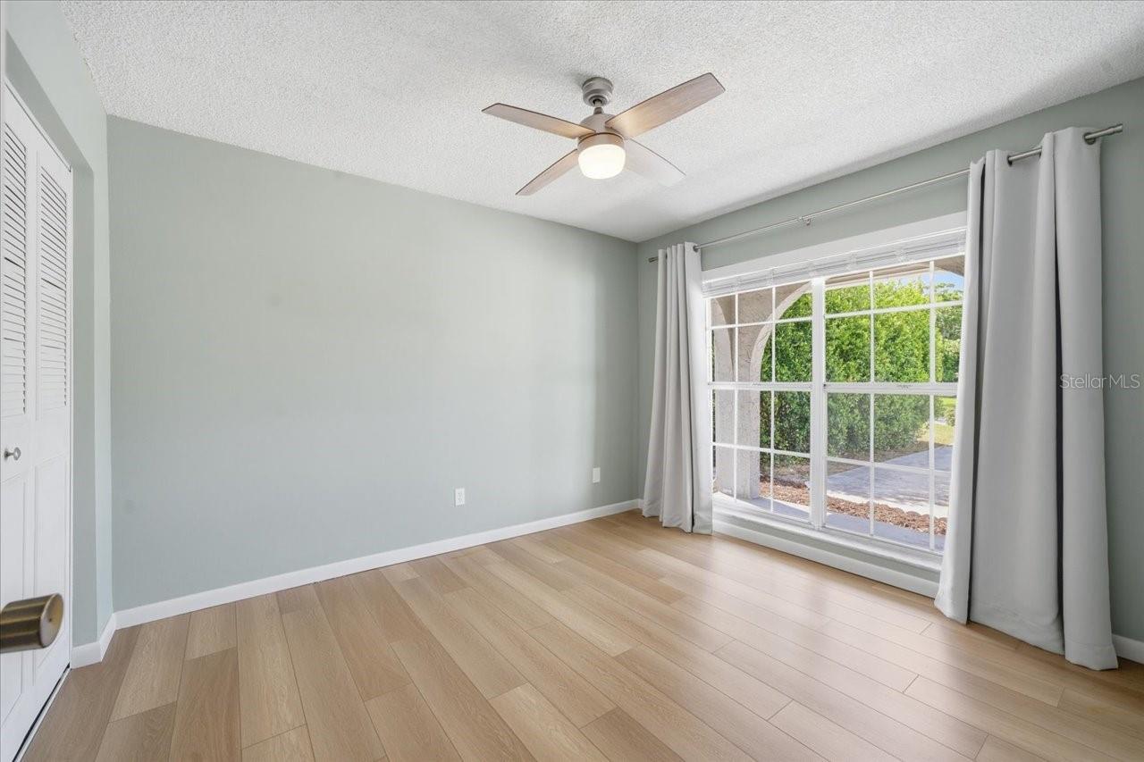 Image 30 of 44 For 11875 90th Avenue