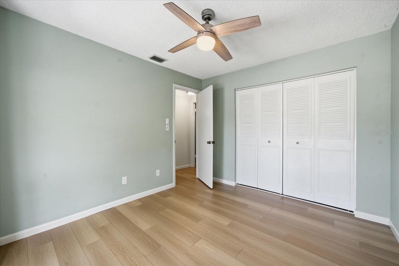 Image 31 of 44 For 11875 90th Avenue