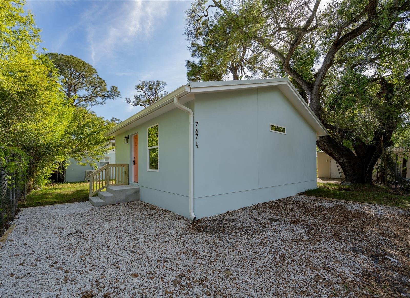 Image 18 of 18 For 767 1-2 19th Avenue S