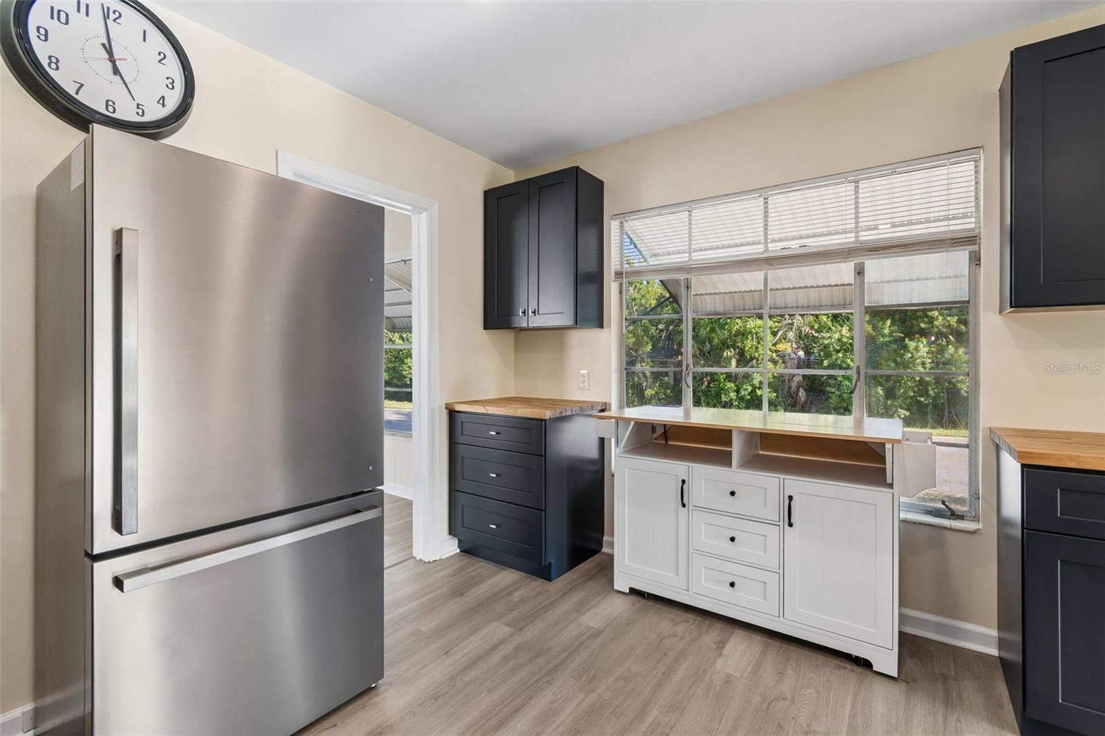 Image 10 of 30 For 1101 27th Street N