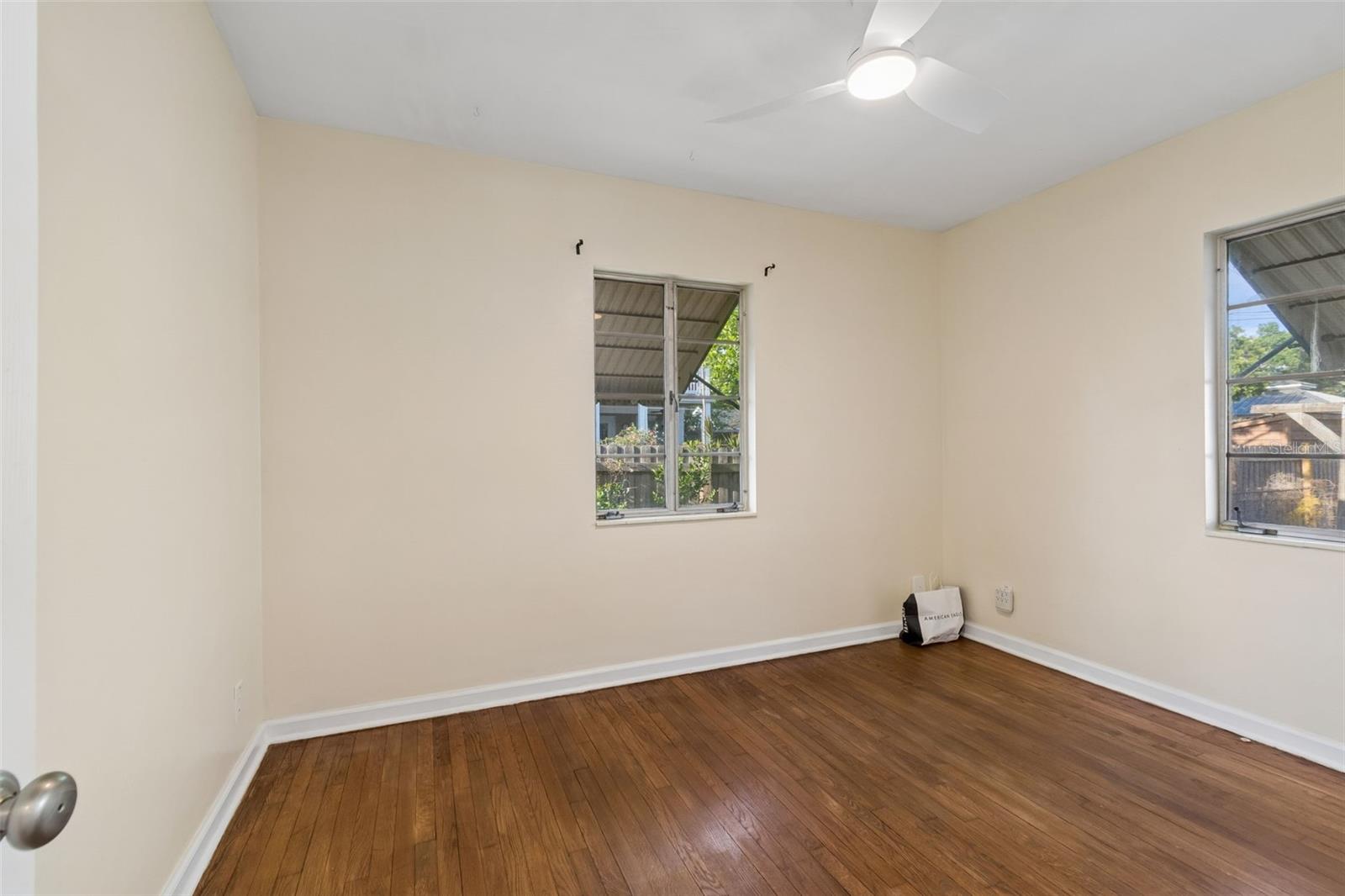 Image 15 of 30 For 1101 27th Street N