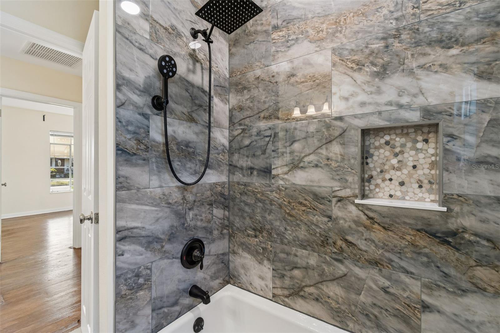 Image 20 of 30 For 1101 27th Street N