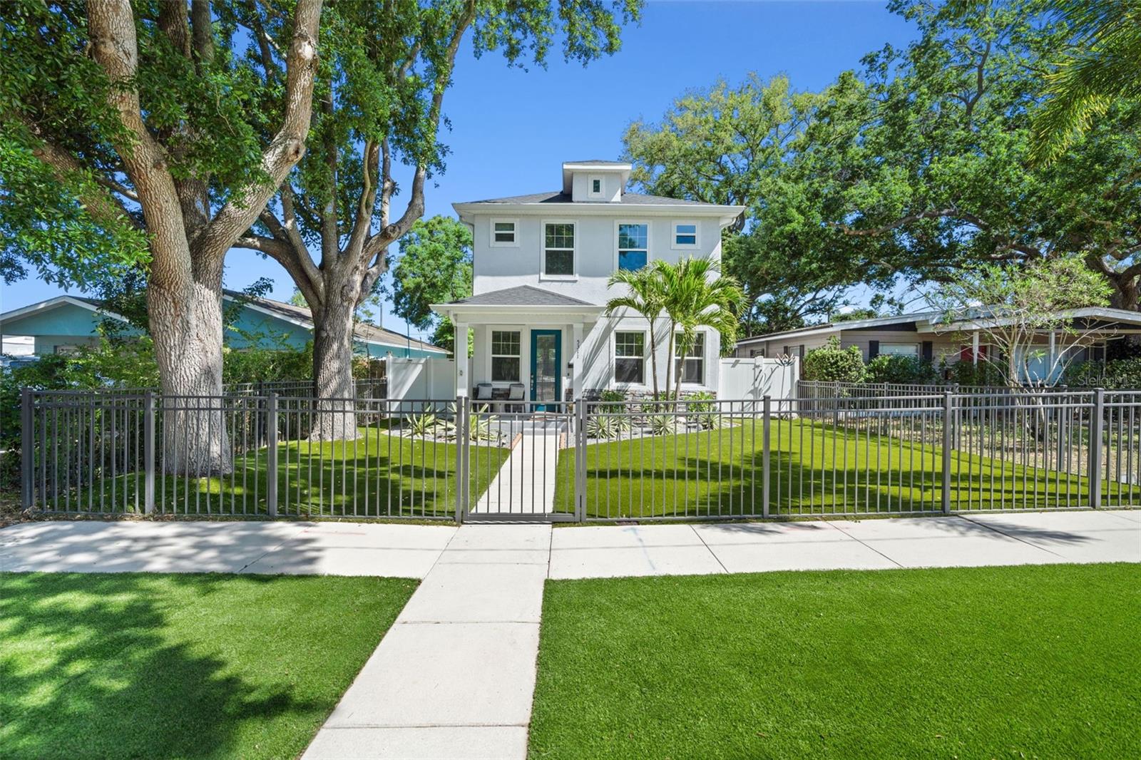 Image 13 of 74 For 5311 7th Avenue N