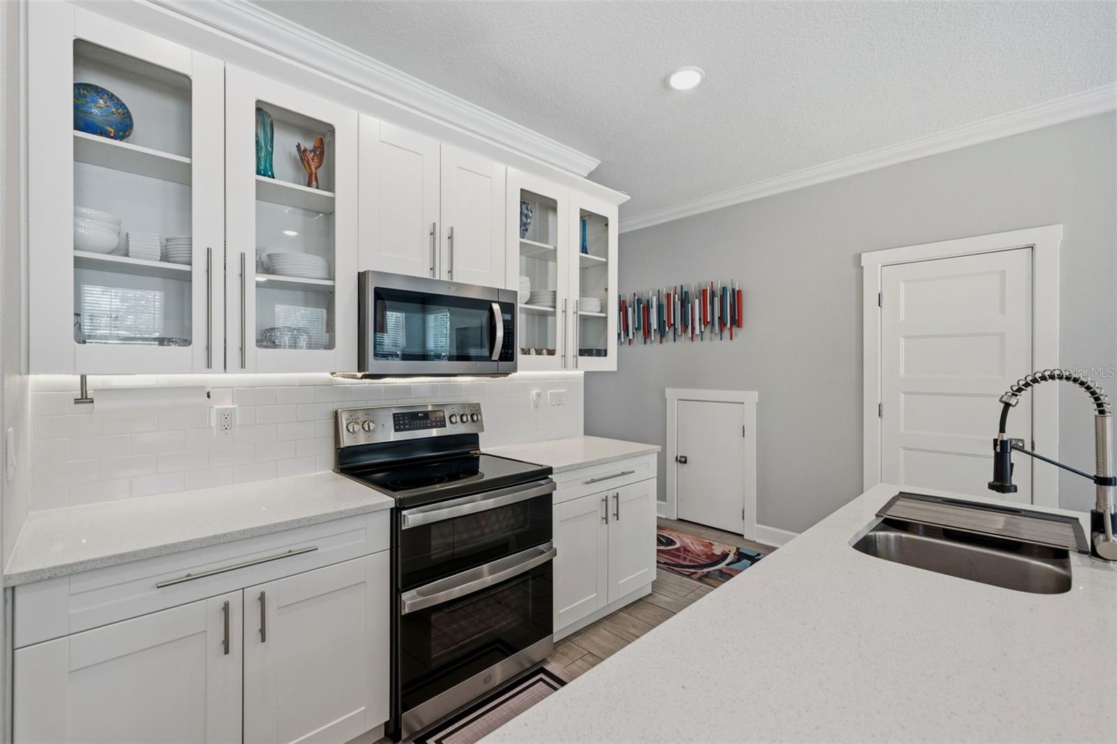 Image 22 of 74 For 5311 7th Avenue N