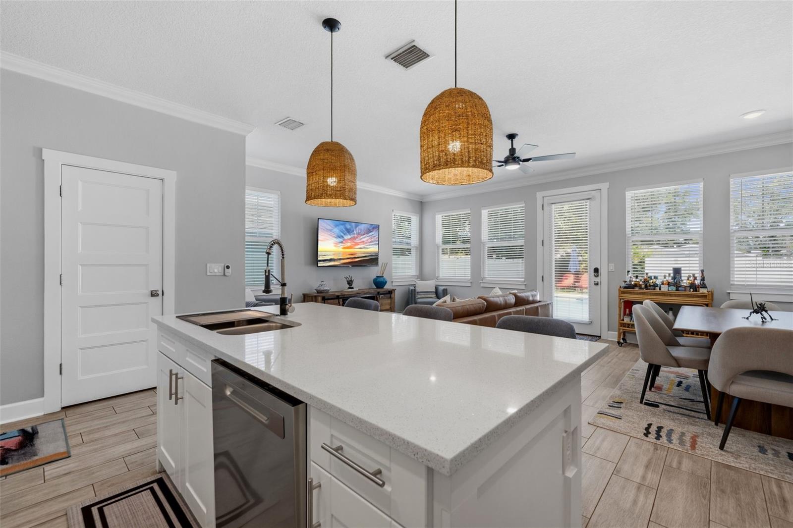 Image 27 of 74 For 5311 7th Avenue N