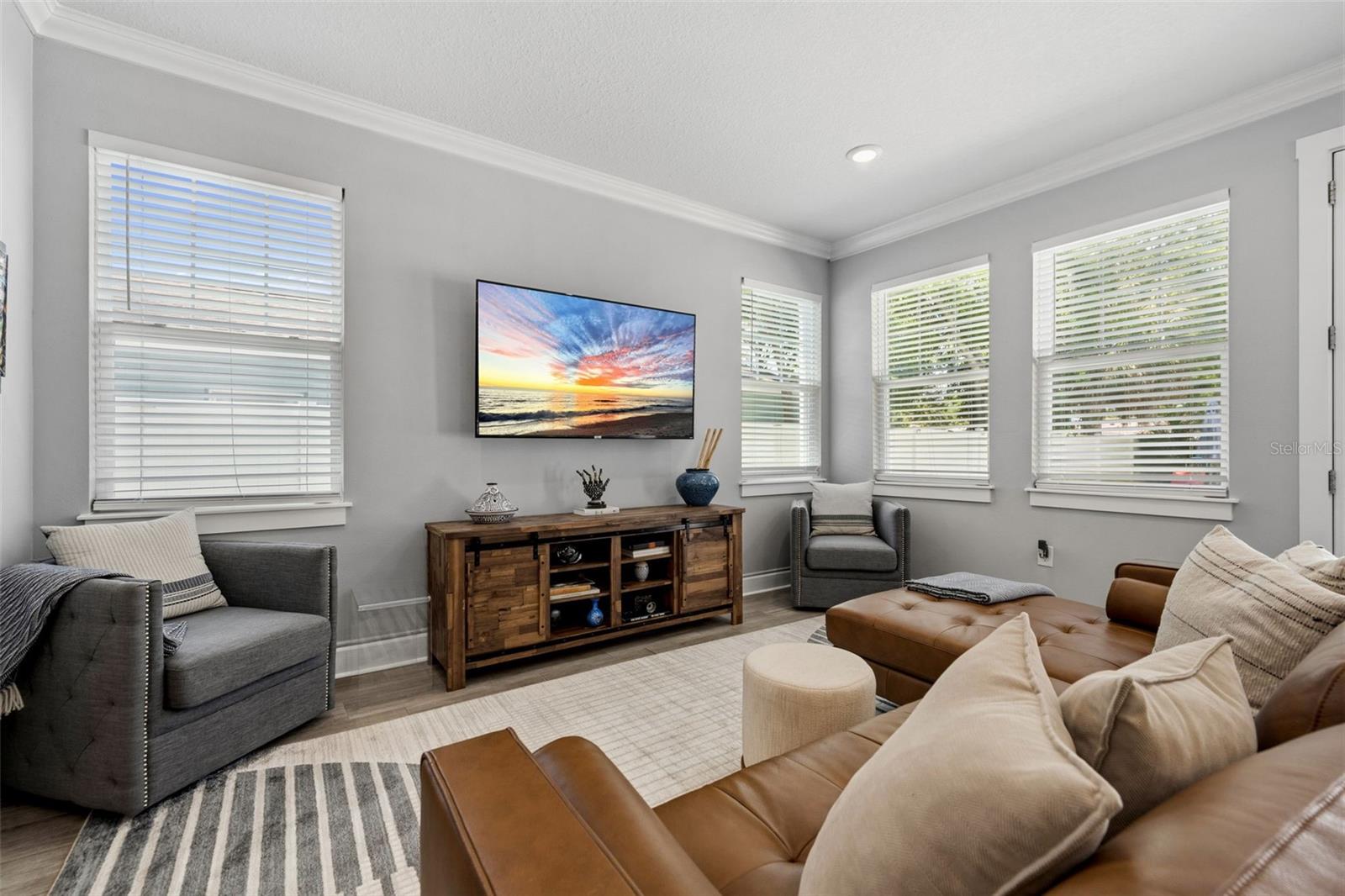 Image 31 of 74 For 5311 7th Avenue N