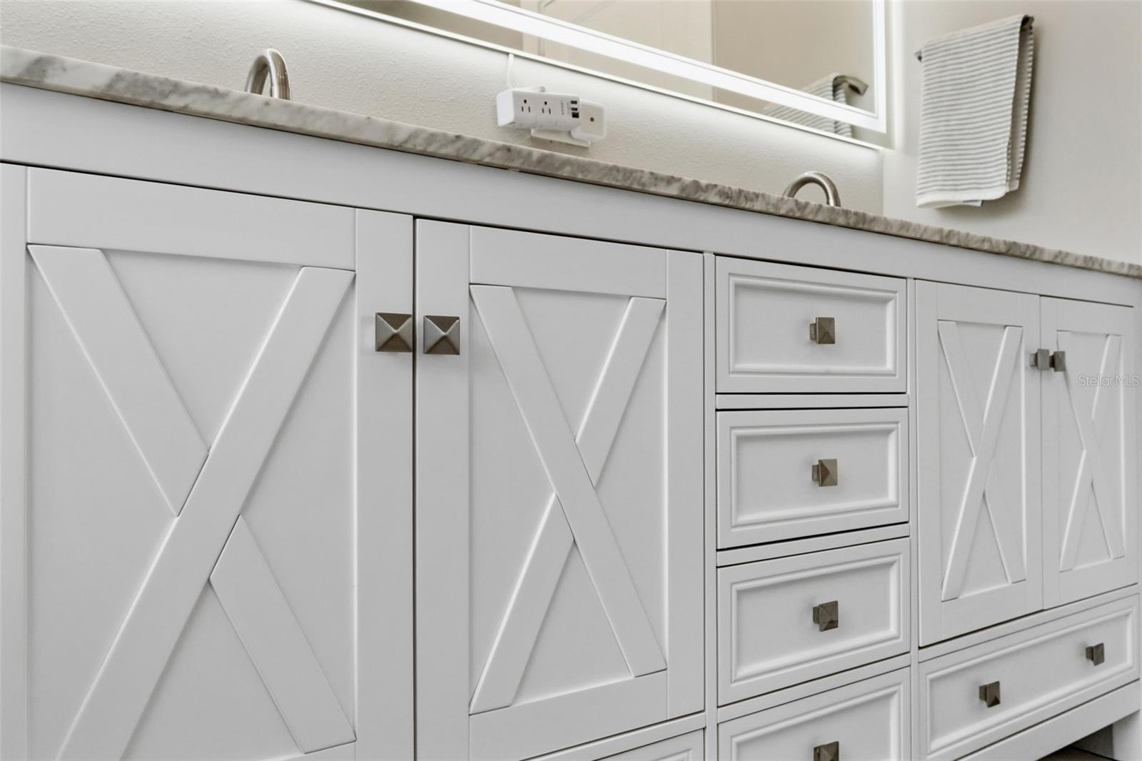 Image 42 of 74 For 5311 7th Avenue N