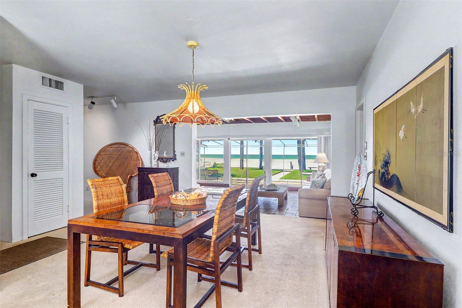 Image 19 of 43 For 18206 Sunset Boulevard