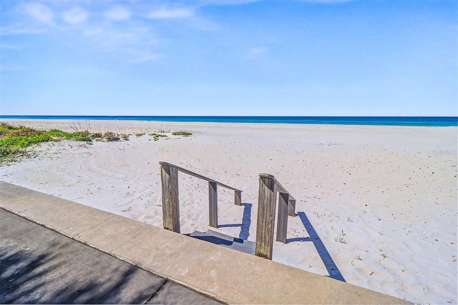 Image 31 of 43 For 18206 Sunset Boulevard