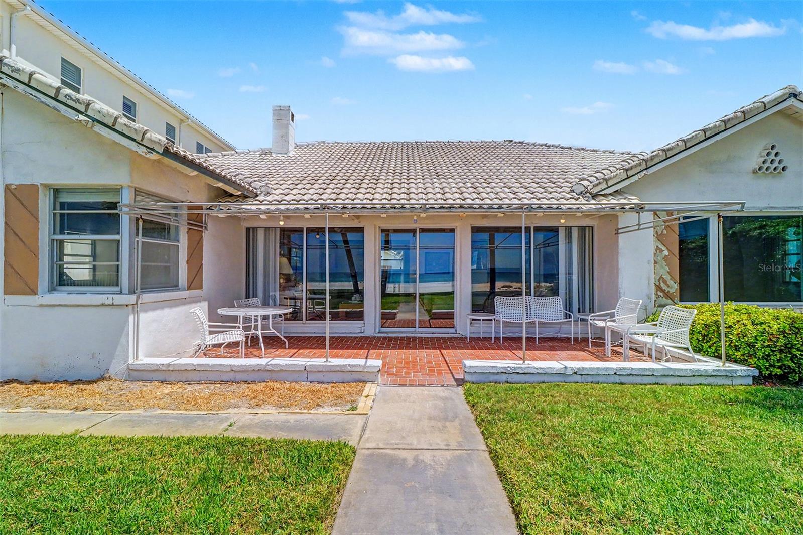 Image 34 of 43 For 18206 Sunset Boulevard