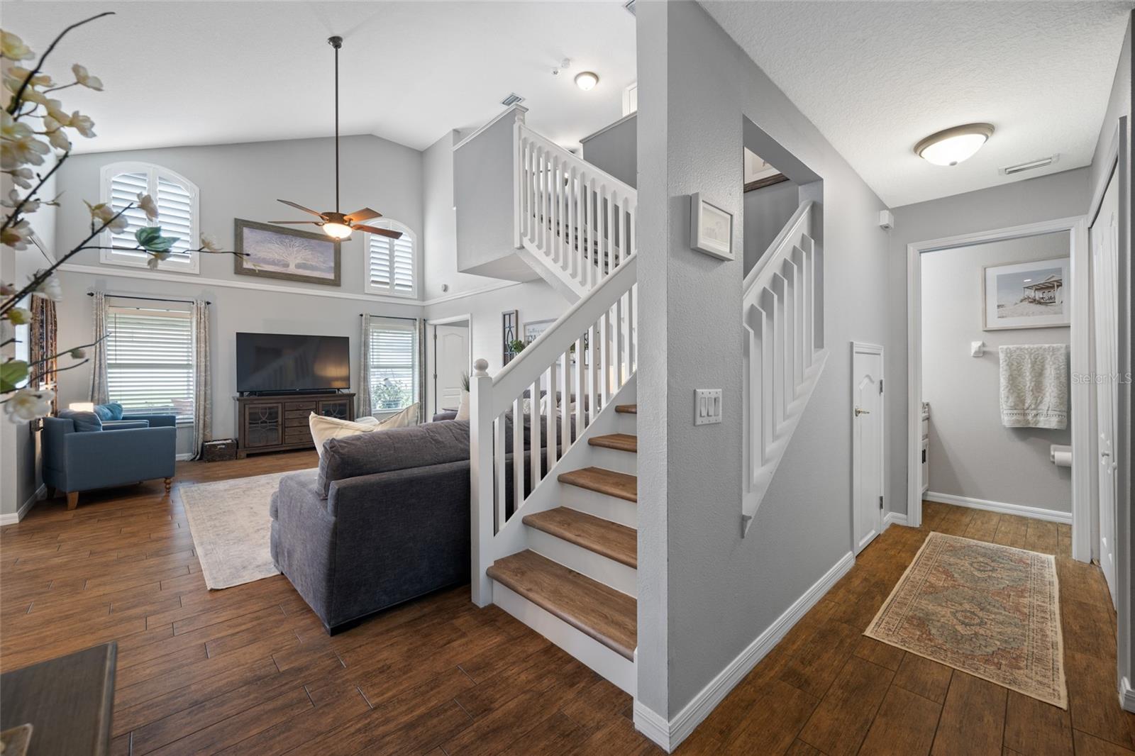 Image 13 of 41 For 10031 Creek Bluff Drive