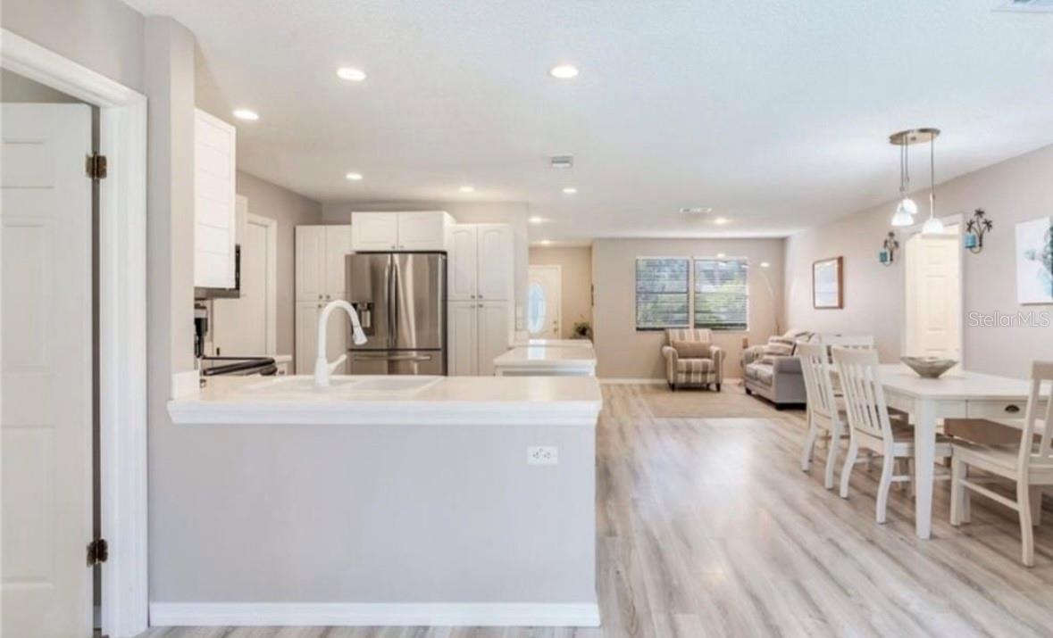 Image 10 of 19 For 5875 Bay Pines Lakes Boulevard