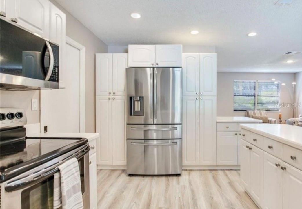 Image 9 of 19 For 5875 Bay Pines Lakes Boulevard