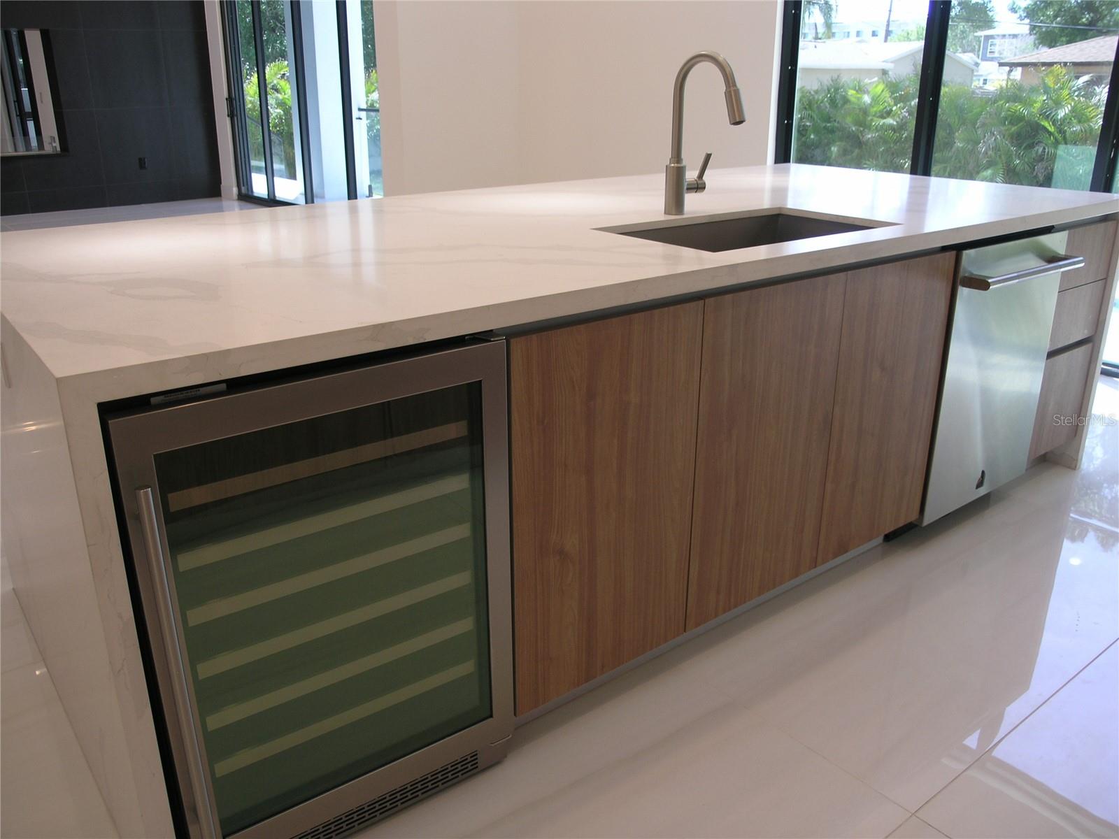 Image 15 of 20 For 4426 Euclid Avenue