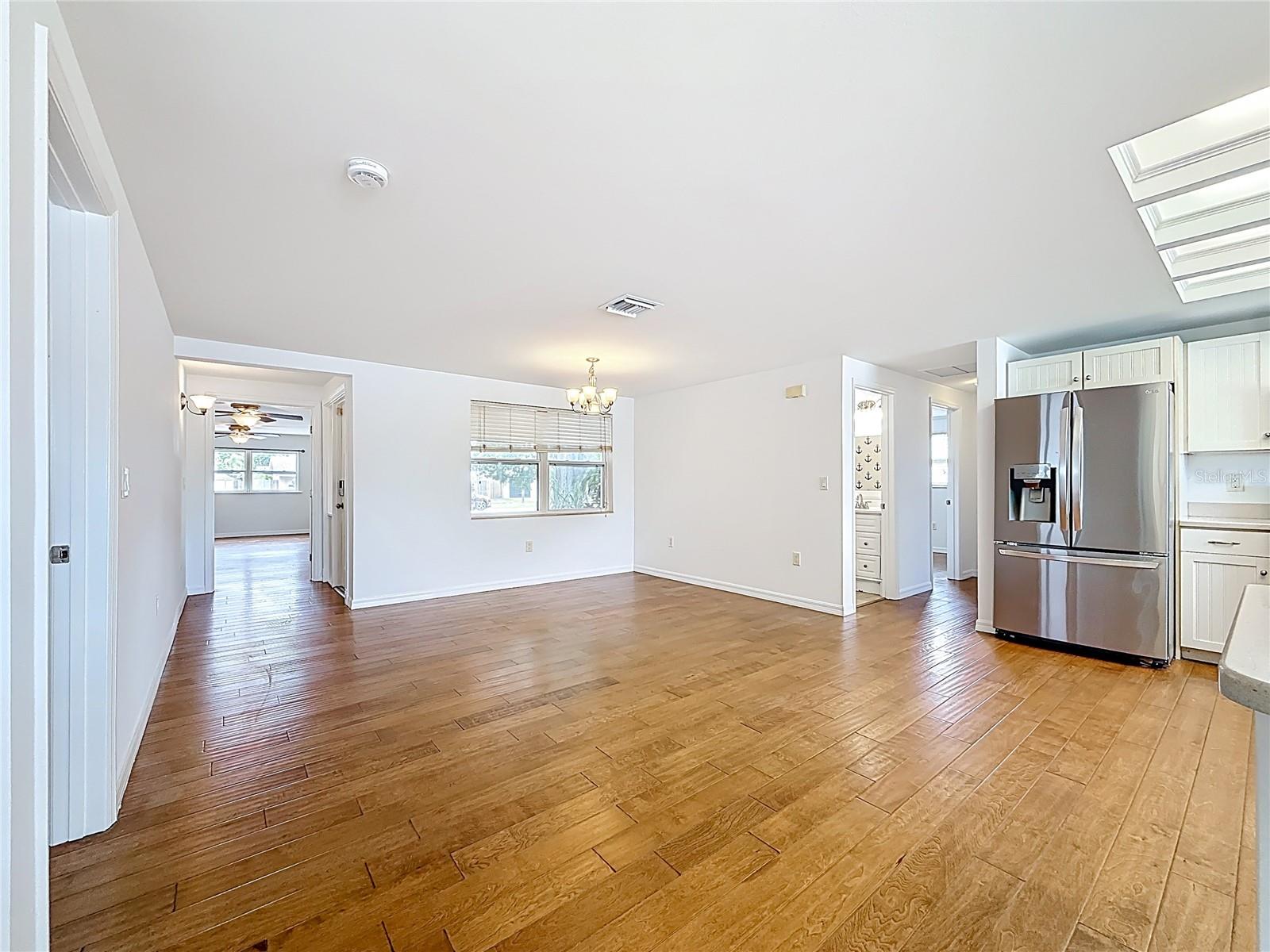 Image 13 of 80 For 8820 58th Lane N