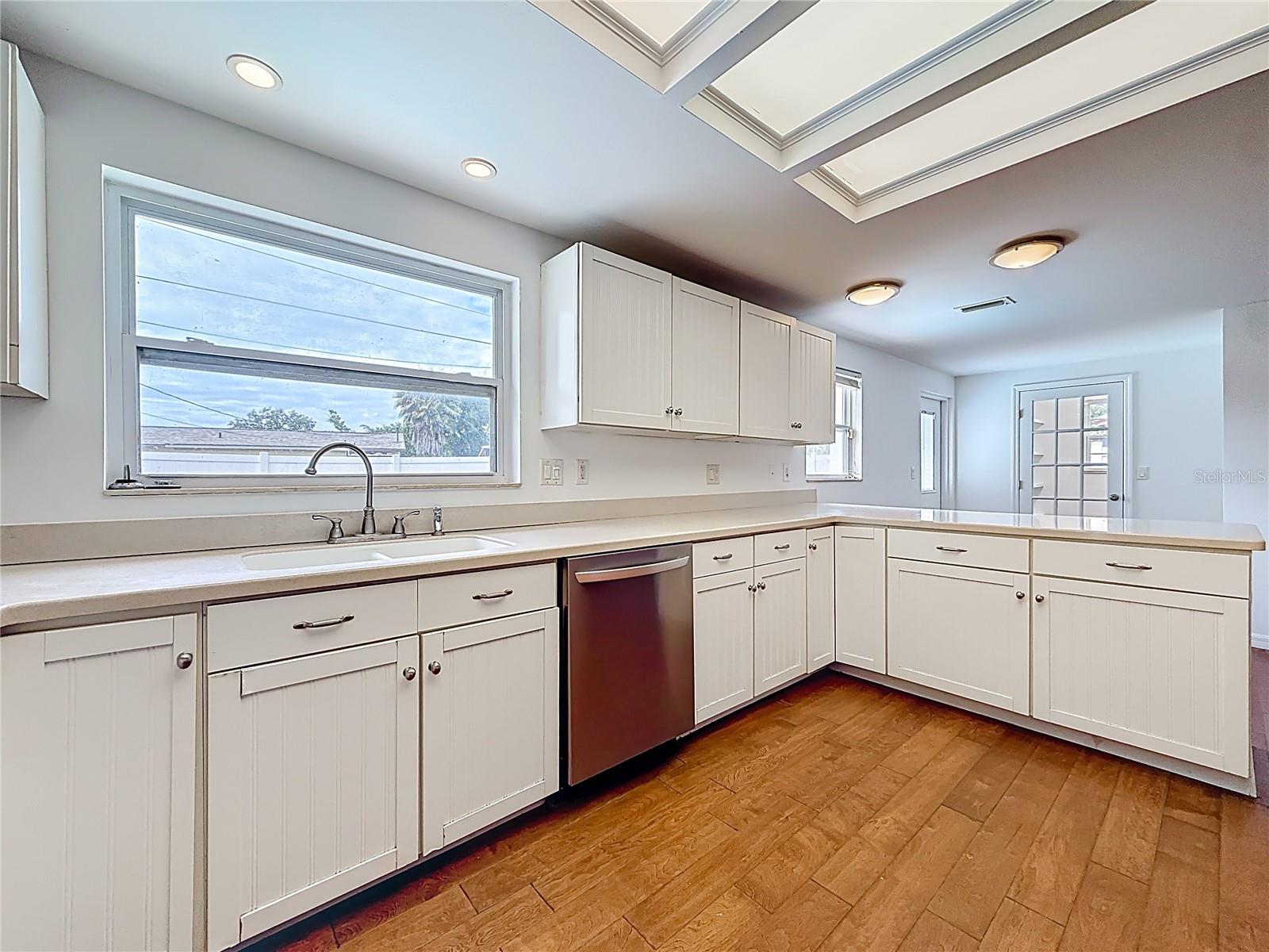 Image 17 of 80 For 8820 58th Lane N