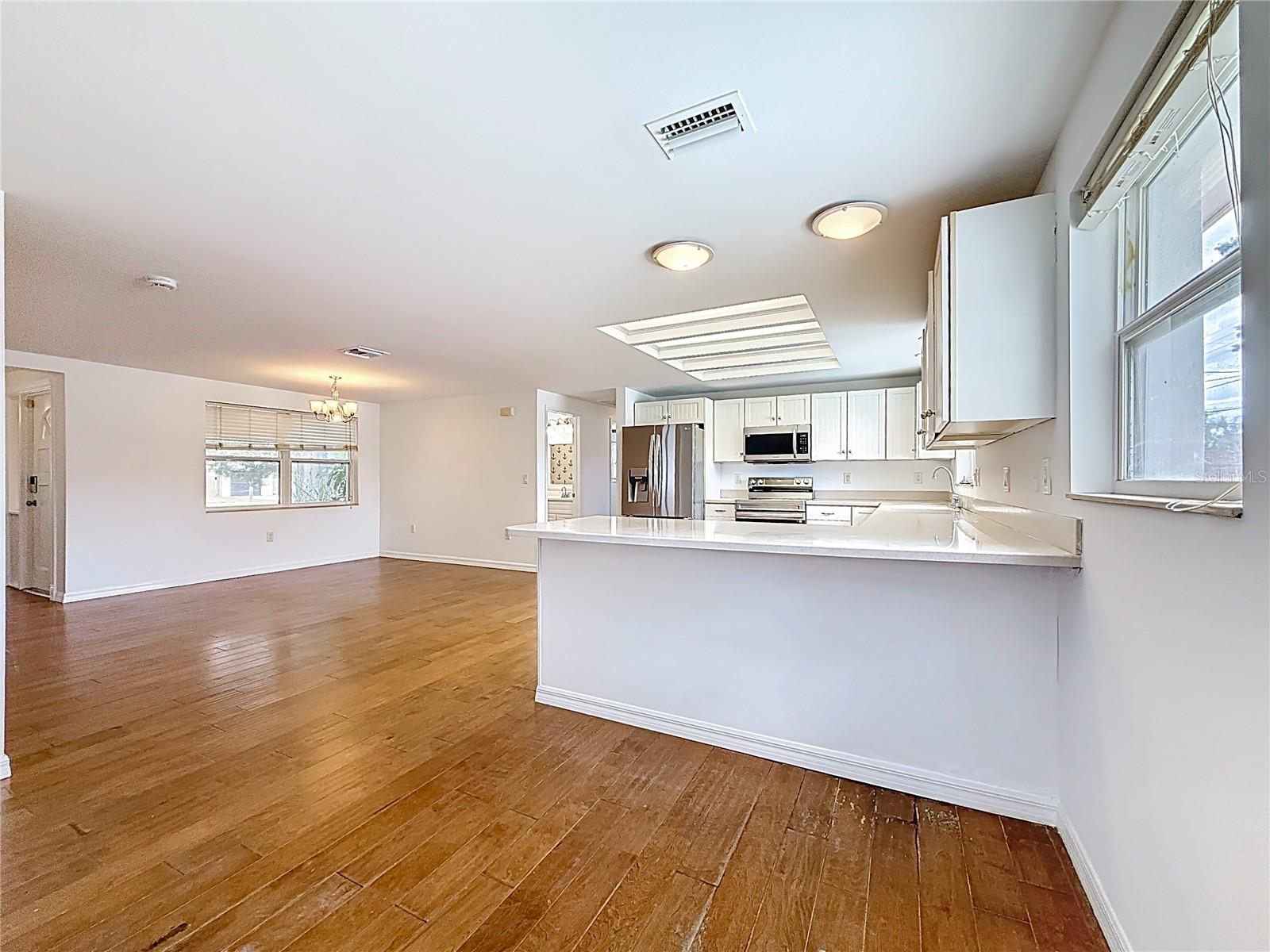 Image 20 of 80 For 8820 58th Lane N