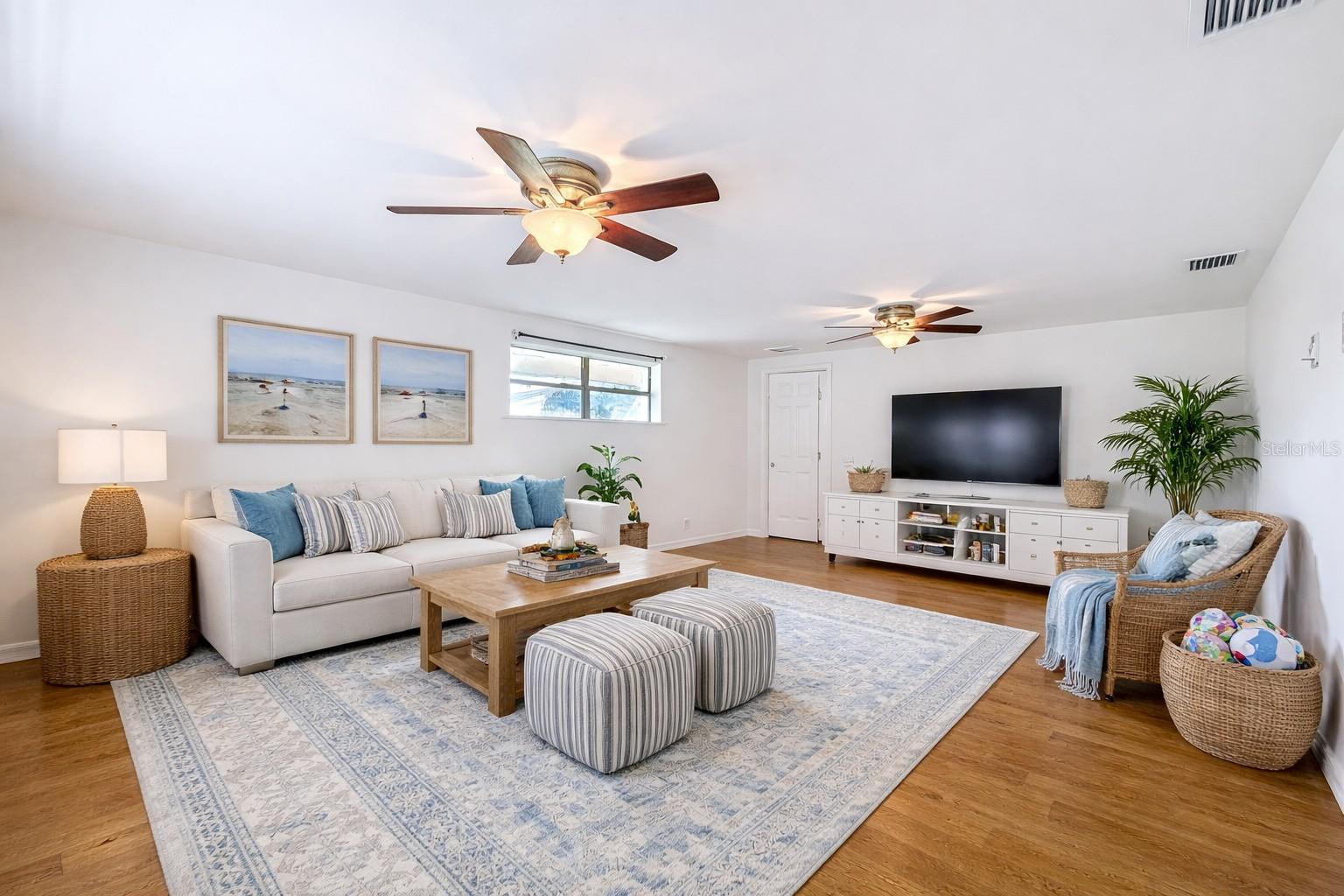 Image 37 of 80 For 8820 58th Lane N