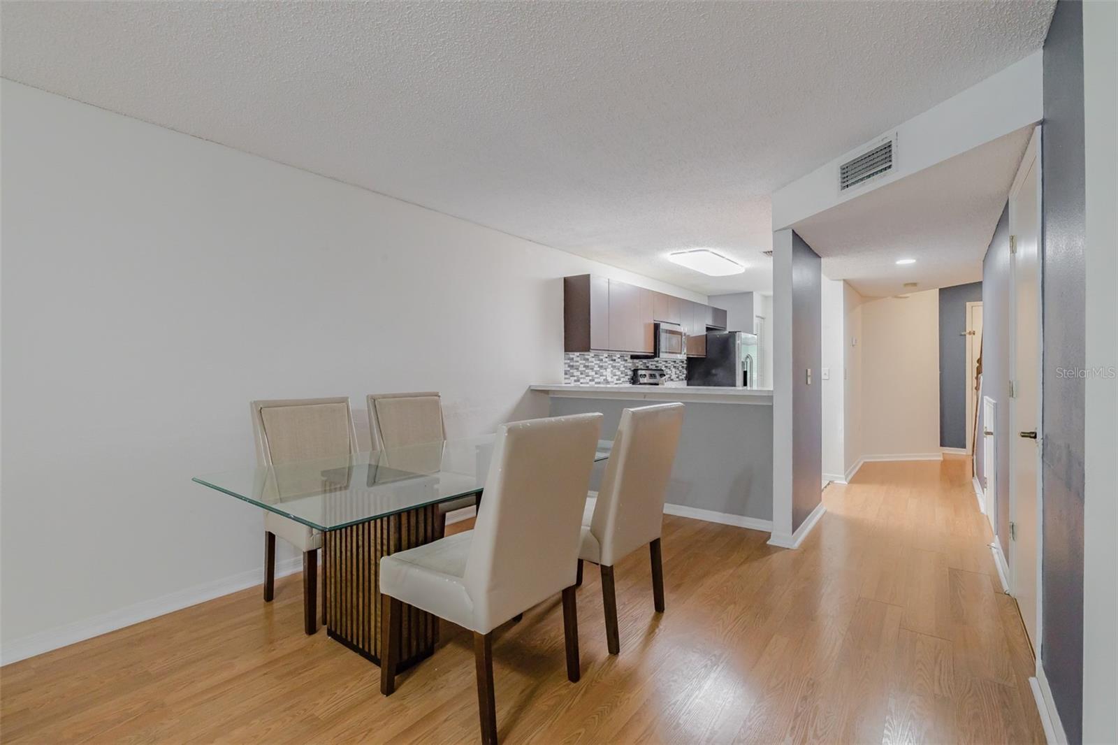 Image 20 of 63 For 14643 Par Club Circle 14643