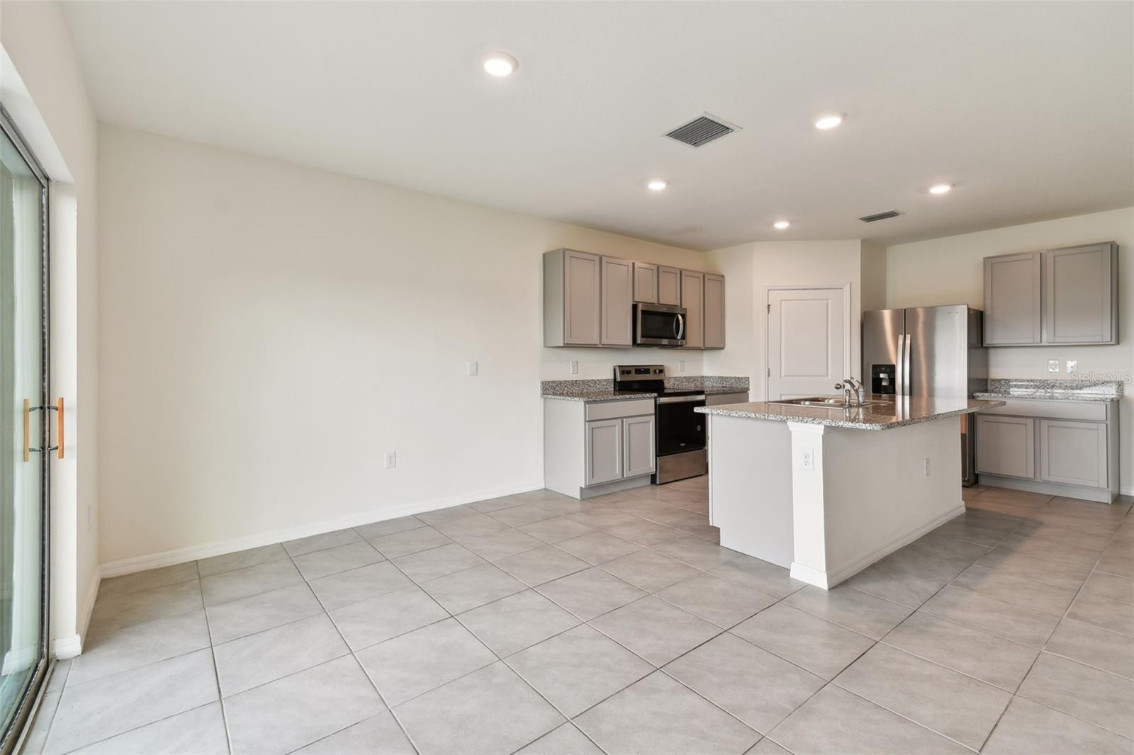 Image 8 of 61 For 33405 Hamilton Hill Lane