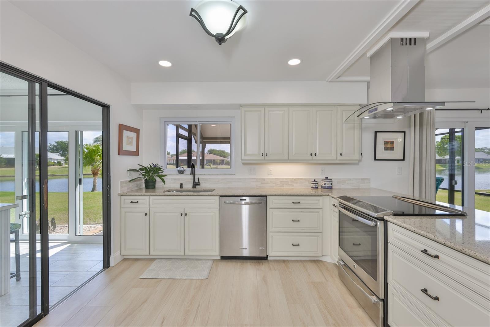 Image 27 of 51 For 2003 Wedge Court