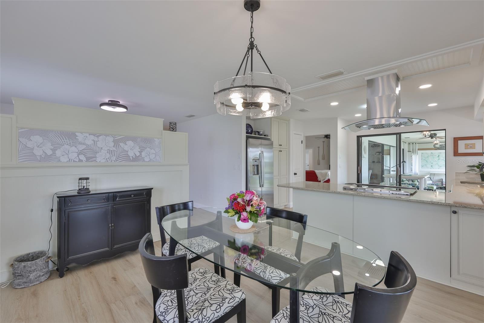 Image 30 of 51 For 2003 Wedge Court