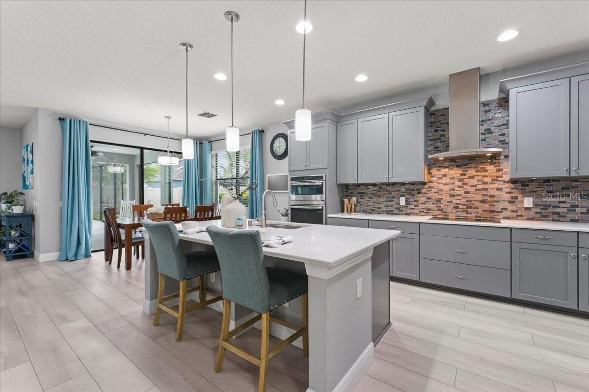 Image 17 of 63 For 1675 Feather Grass Loop