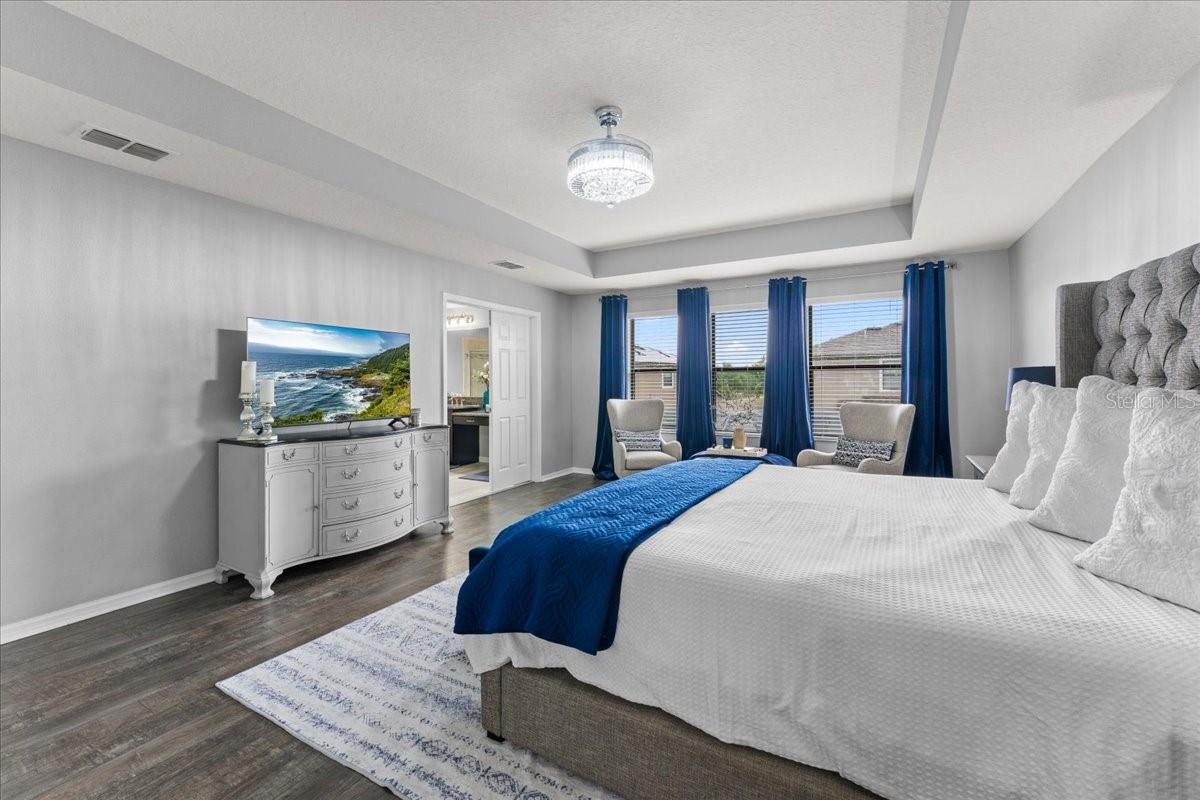 Image 35 of 63 For 1675 Feather Grass Loop