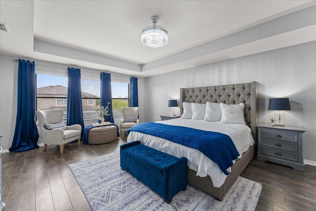 Image 36 of 63 For 1675 Feather Grass Loop